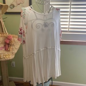 Acting Pro Floral Knit Top